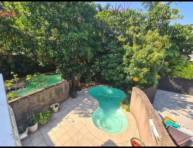 4 BEDROOM TOWNHOUSE FOR SALE IN MUSGRAVE